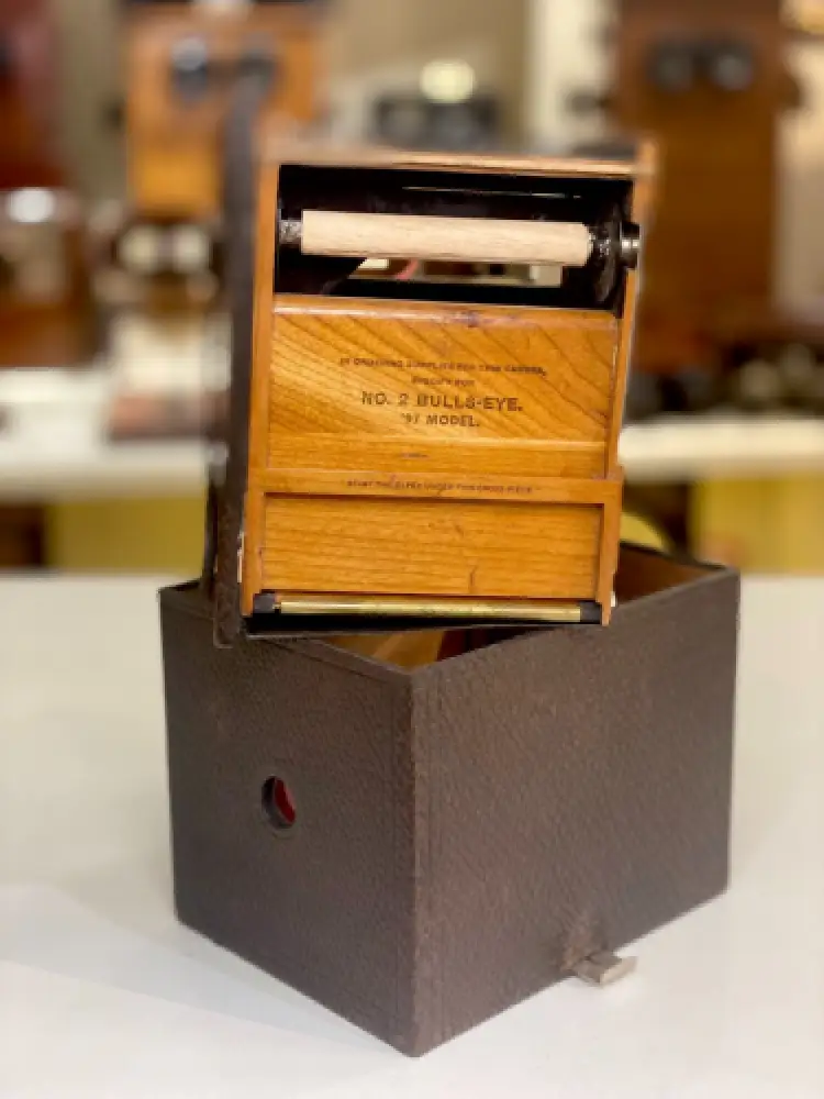KODAK Bulls-Eye N°2 - Collector's camera - 1897 1