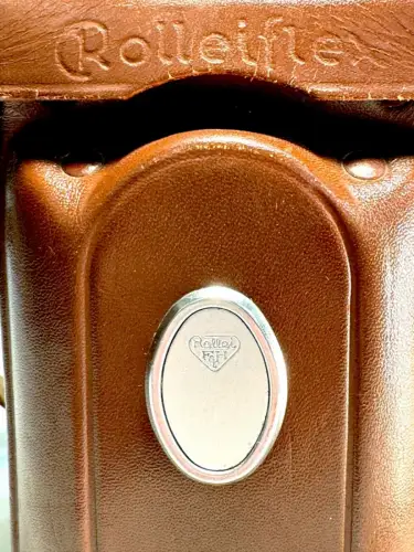 Rolleiflex T1 Gris Objectif Tessar 3,5/75 avec étui