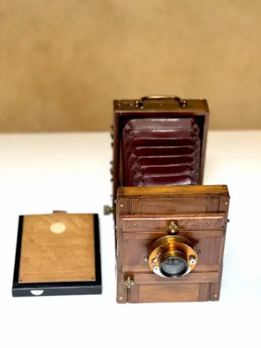 Petite Chambre Photographique de Voyage circa 1900