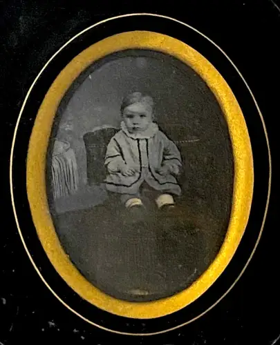 Ambrotype "Enfant assis" Maison Duval à Angers c.1860