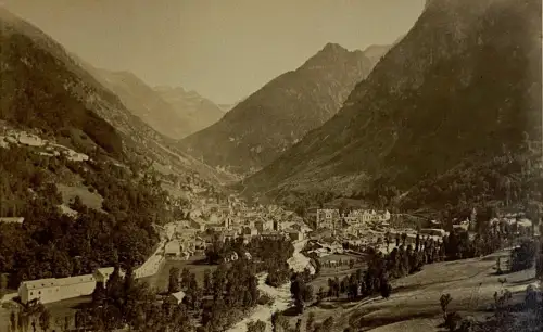 Cauterets vu du Mamelon Vert, France Tirage argentique d'époque c 1870