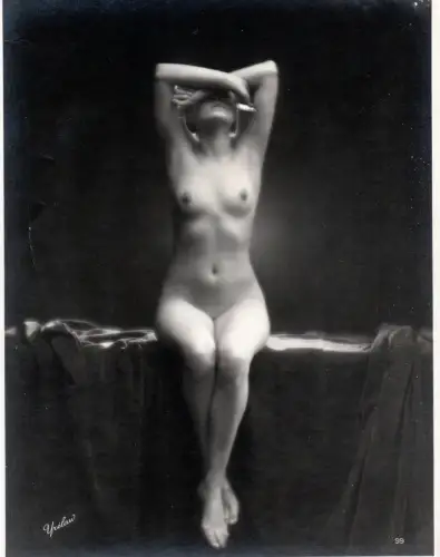 Etude de Nu  Studio A.N. Signé Yrelaw (Walery) Paris C.1920