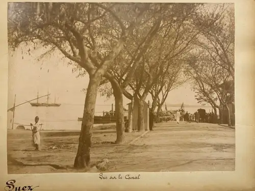 Lac sur le Canal de Suez, Egypte Tirage albuminé d'époque c.1870