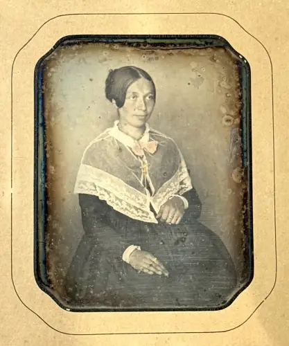Daguerréotype primitif "Portrait d'une élégante en costume traditionnel" c.1845