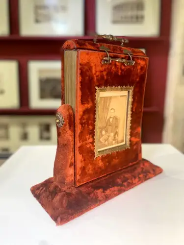 Album de table en velours pour Cartes de Cabinet c.1880