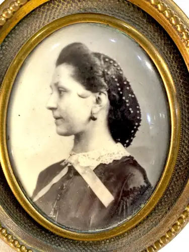 Photographie sur émail Portrait de femme Miniature Vintage Photography