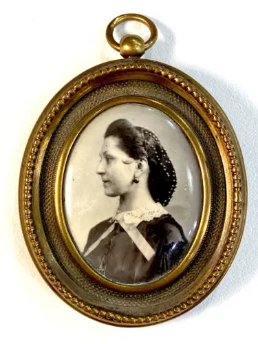 Photographie sur émail Portrait de femme Miniature Vintage Photography
