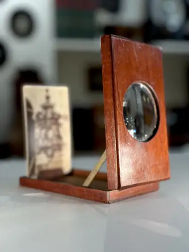 Graphoscope Mono et Carte de Visite Pise par Van Lint