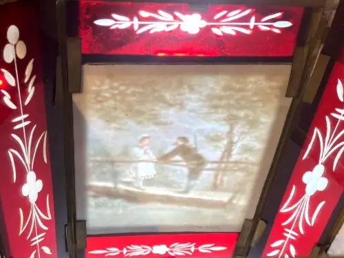 Grande lanterne pour 3 lithophanies colorisées circa 1850