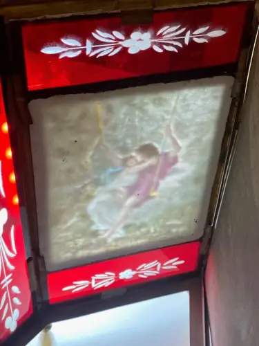 Grande lanterne pour 3 lithophanies colorisées circa 1850