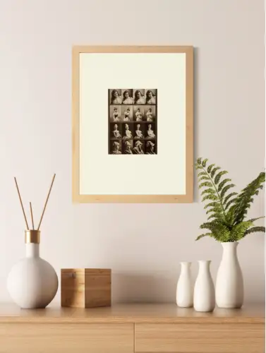 "Nadar Actualité" planche de clichés photographiques d'actrices c.1892