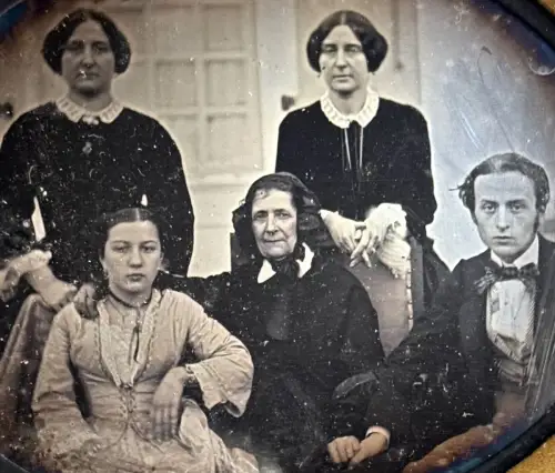 Daguerréotype "Portrait de Famille" circa 1850