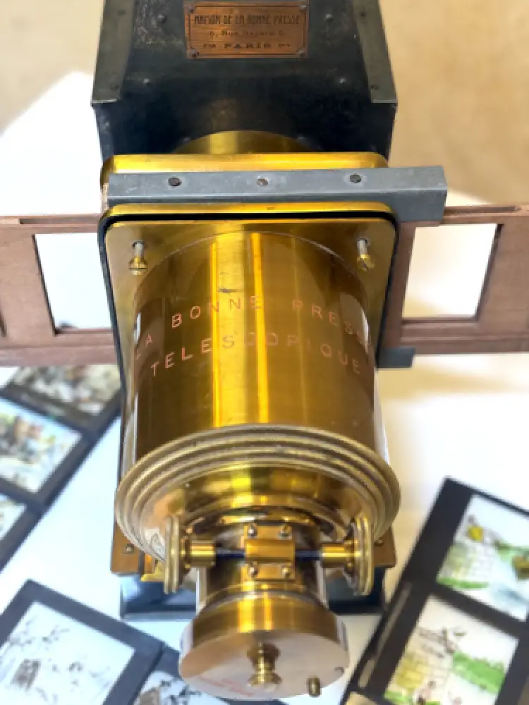 Lanterne magique avec 3 séries de plaques de verre humoristiques 6