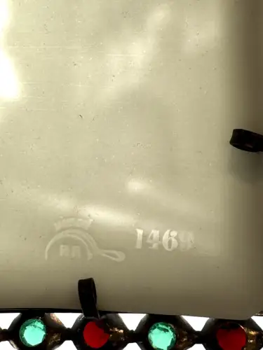 Lithophanie convexe sertie de strass "L'Ange" circa 1850