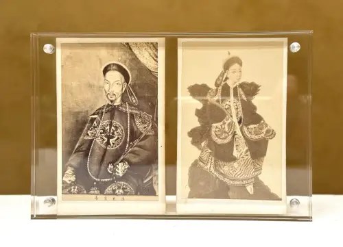 Empereur et impératrice de Chine 2 CDV par E. Demaison circa 1870