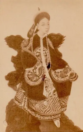 Empereur et impératrice de Chine 2 CDV par E. Demaison circa 1870