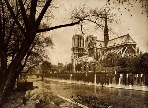 Jules Eugène AUCLAIR, Notre-Dame de Paris c.1930