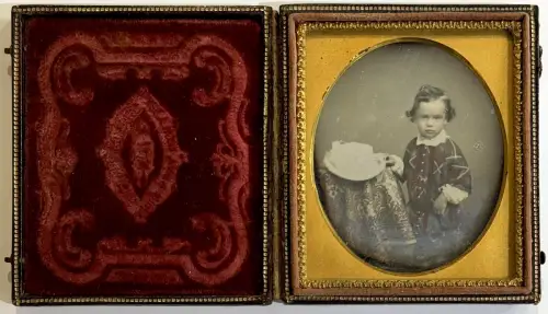 Daguerréotype Primitif  BECKERS & PIARS "Portrait d'enfant" Union Case c.1849