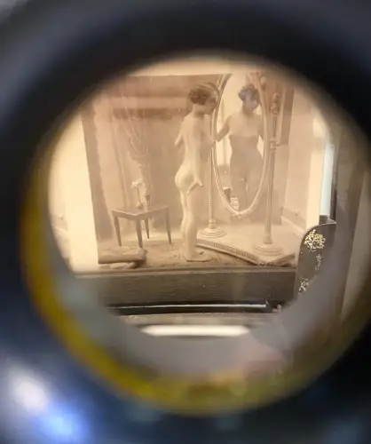 Stéréoscope de table parqueté avec 49 nus stéréo circa 1890