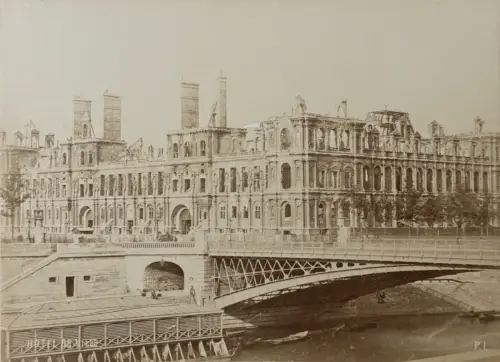 Hotel de Ville, Ruines de la Commune de Paris Paul LOUBERE c.1871