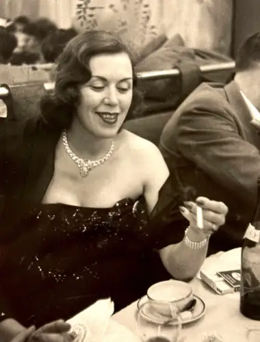 Denise COLOMB (1902-2004) La Belle Américaine Tirage argentique c.1950