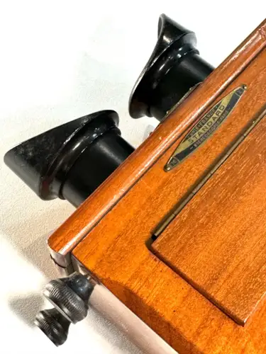 Visionneuse stéréoscopique acajou Unis France