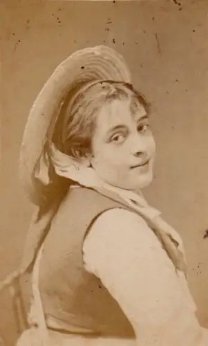 Anna Judic, chanteuse et comédienne CDV par Gaston & Mathieu