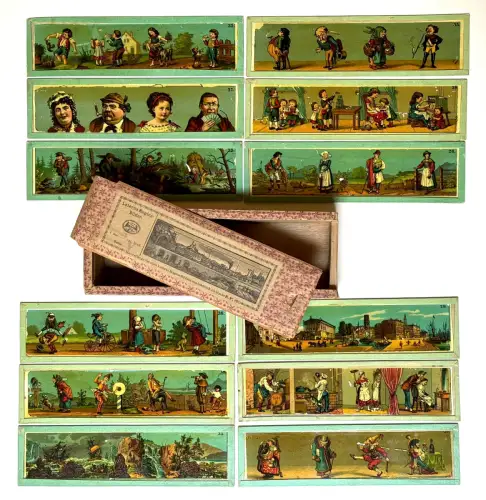 Coffret 12 plaques de verre Ernst Plank pour lanterne magique c.1870