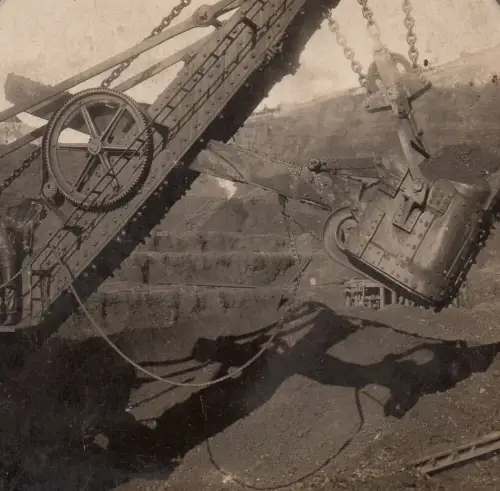 Steam Shovel, Burt Mine, Minnesota, USA – Stereoscopic Albumen Print Circa 1900