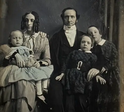 Daguerréotype d'une famille Union Case signé KILBURN circa 1850 vintage