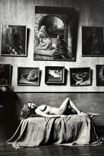 Léon Herschtritt, "Nu dans l'atelier du peintre" tirage argentique circa 1960