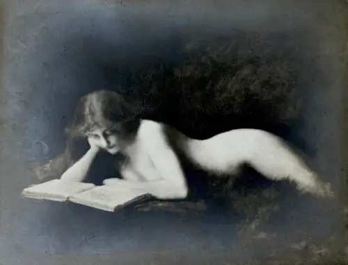 Tirage argentique "La Liseuse" d'après Jean-Jacques Henner circa 1890 Vintage