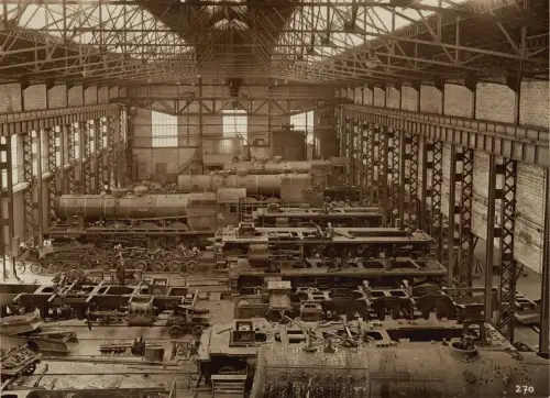 Atelier des Locomotives c.1923 Tirage argentique d'époque Vintage photography