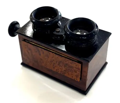 Visionneuse stéréoscopique en bois de loupe