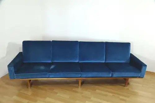 XL SOFA VON HANS JØRGEN WEGNER FÜR GETAMA