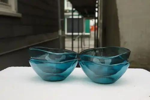 4 GLASSCHALEN SCHÄLCHEN TURMALIN GLAS FRANKREICH VINTAGE MID CENTURY 60ER 70ER