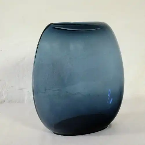 Große Glasvase Mid Century Sommerso Stil blau Denmark Danish Design Vase 60er