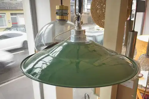 Retro Deckenlampe im Industriedesign der 50er 60er Stil Emaille Grün