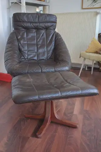 Midcentury Leder Sessel Loungechair mit Ottomane Hocker, drehbar 60er 70er Jahre