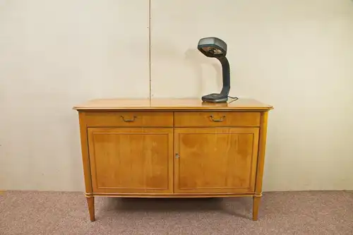 Kirschbaum sideboard anrichte schrank echtholz furnier schubladen 50er Jahre