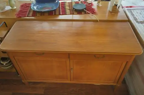 Kirschbaum sideboard anrichte schrank echtholz furnier schubladen 50er Jahre