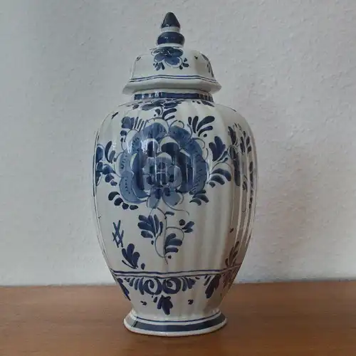 Delft porzellan vase urne deckelvase #246 handbemalt c. delfts 60er jahre objekt