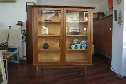 Mid century vitrine highboard nussbaum ahorn glastüren 3 böden 50er 60er jahre