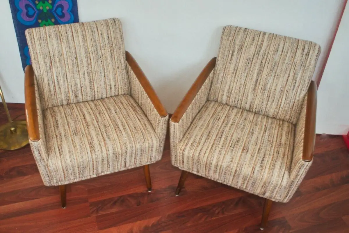 2 Mid-Century Clubsessel, Cocktailsessel, Sesselchen mit Armlehnen & Holz 50er 1