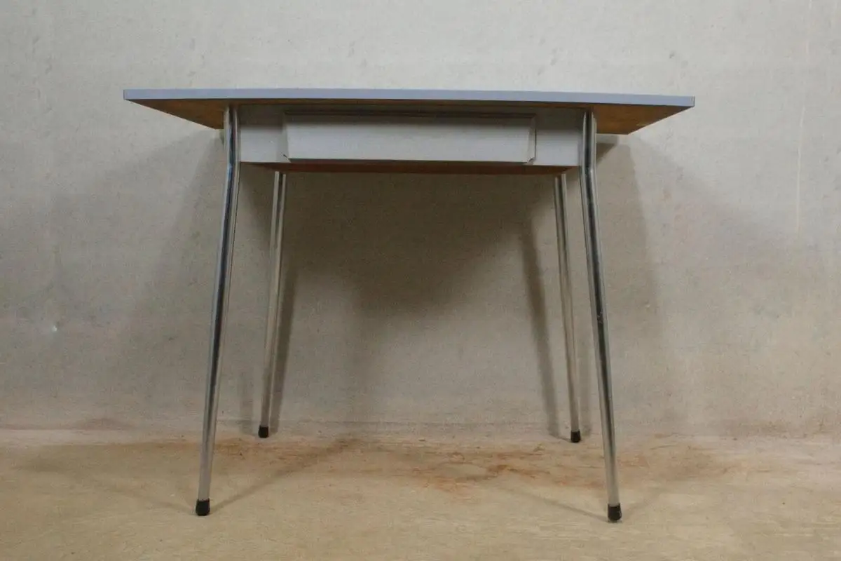 Vintage Resopal Esstisch mit Schublade, bis 4 Personen, Chrombeine | 60er Jahre 1