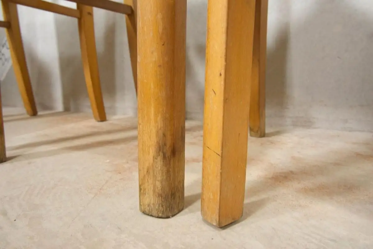4 formschöne alte Küchenstühle Stühle aus Buchenholz mit Linoleum am Sitz | 50er 8