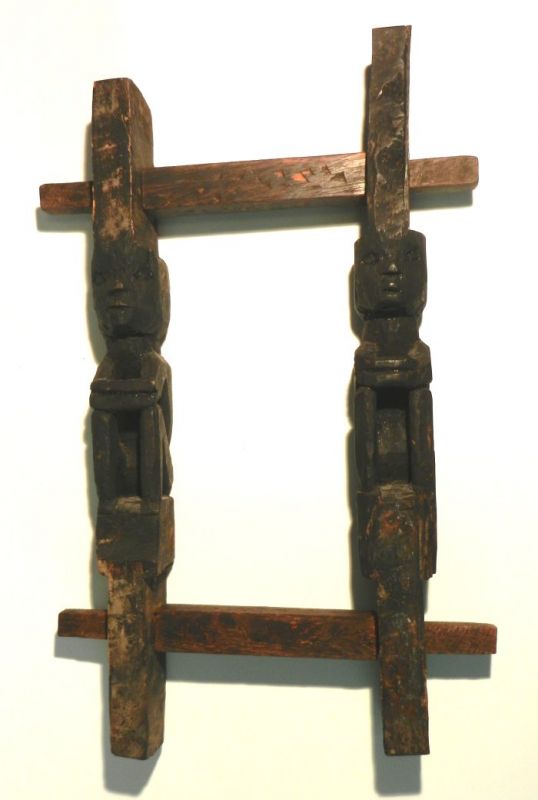 Tribal Art Ifugao, Luzon, Philippinen: Ein Paar Hogohog, aus Holz geschnitzt. Spätes 19. Jahrhundert. Höhe ca. 50 cm. E9299 1 altes Paar Kinderschuhe Kleinkind Schuhe aus Leder wohl 30er Jahre