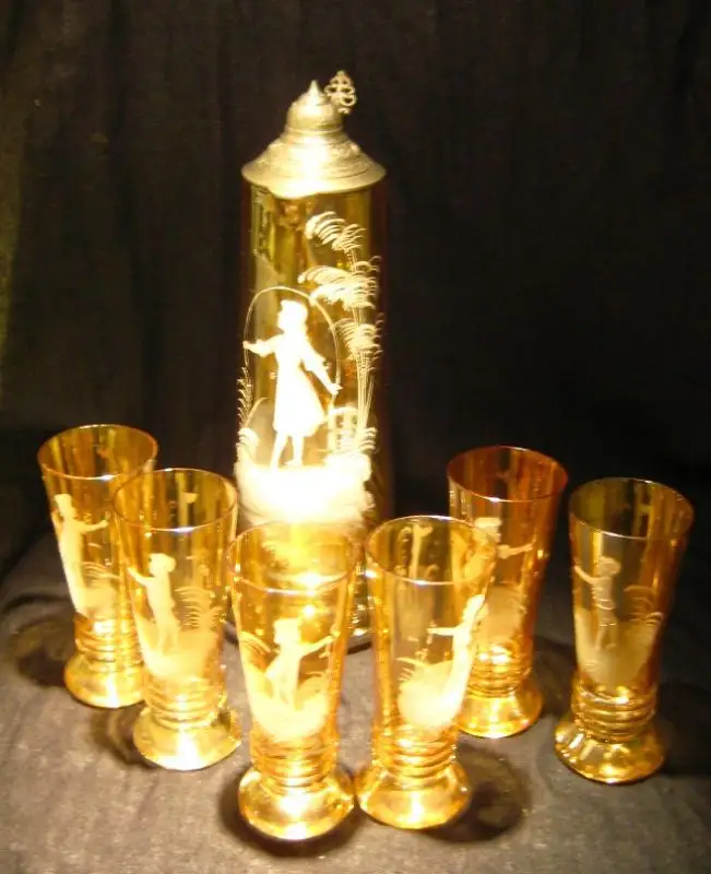  Glaskrug mit Zinndeckel und 6 Bechergläsern, Schneemalerei/ Emailmalerei, Böhmen um 1880 5