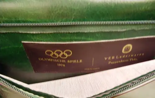 Werbung: Kofferset der DDR-Olympiamannschaft Montreal 1976