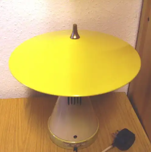 Antike Technik: Fernsehtechnik, Spannungsregler, Spannungsausgleicher, DDR-Design, 50er/ 60er Jahre